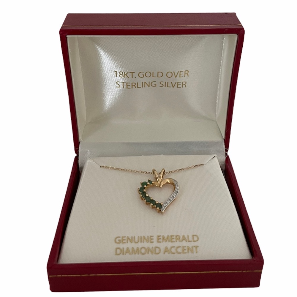 18KT Gold Genuine Emerald Diamond Heart Necklace Romantic Infinity Heart Pendant